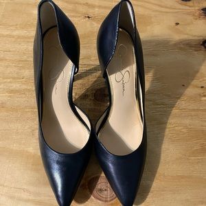 Jessica Simpson stiletto.